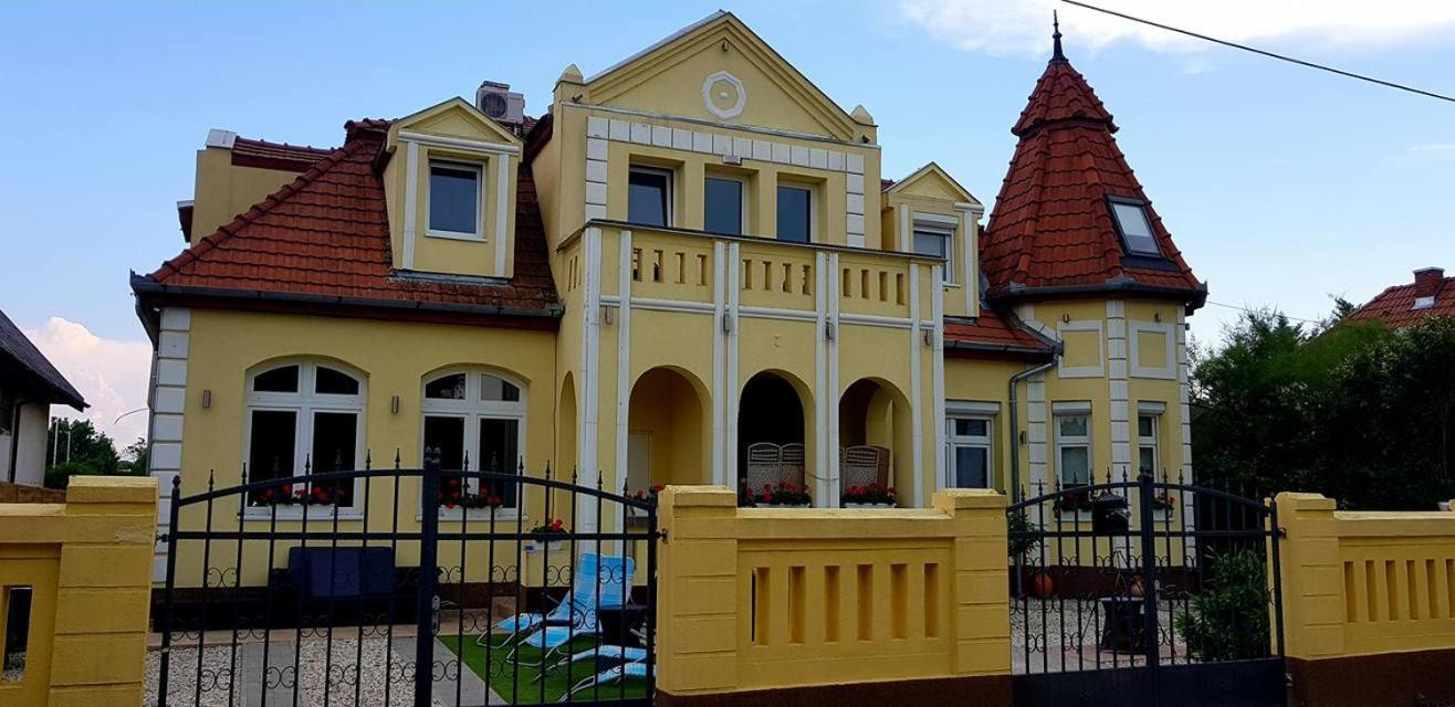Corner Apartman 5 Siófok Exterior foto